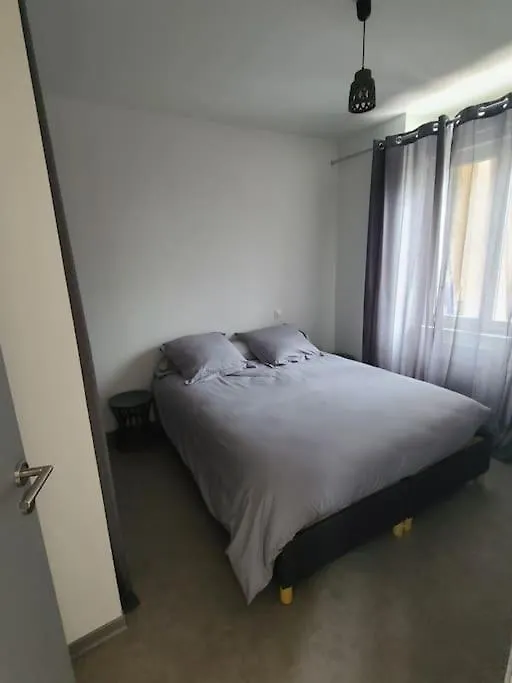 Apartment Logement Centre Ville Maurs
